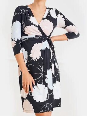 A Pea in the Pod Sz L Maternity/Nursing Wrap Dress